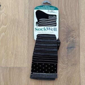 Women’s M-L Sockwell 20-30 mmHg Compression Socks